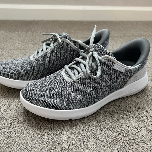 Kizik Women's Madrid Eco Knit shoes - Picture 2 of 7